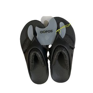 Womens Oofos Ooahh slide recovery sandals,black,size M5/W7,EU 38